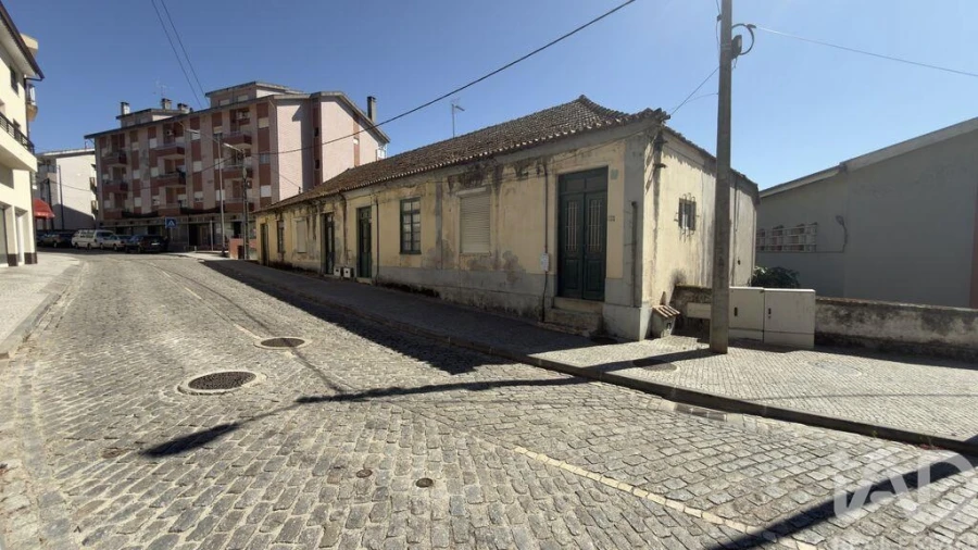 Moradia para Venda em Peso da Régua e Godim Foto 8