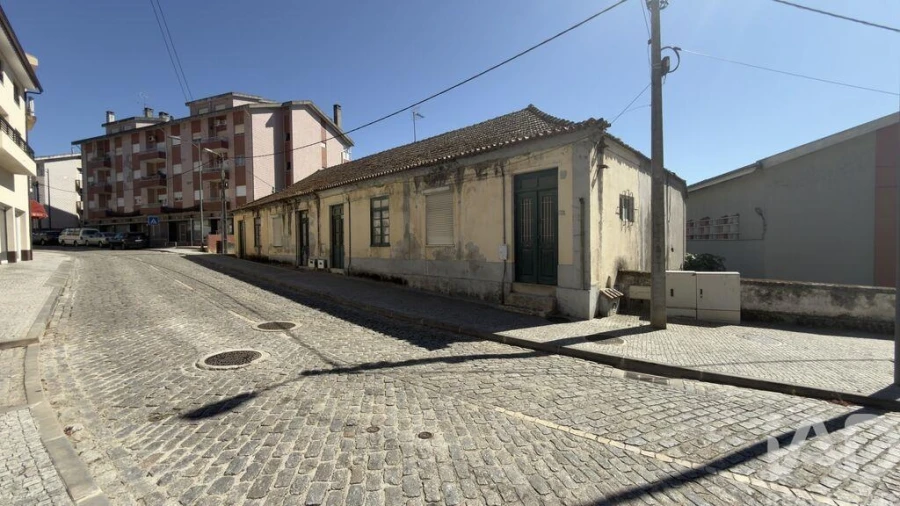 Moradia para Venda em Peso da Régua e Godim Foto 7