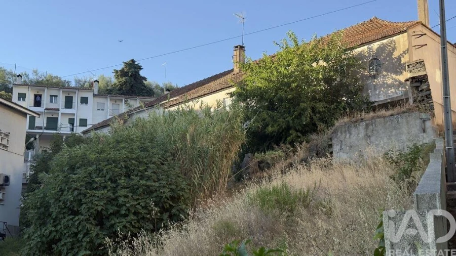 Moradia para Venda em Peso da Régua e Godim Foto 14