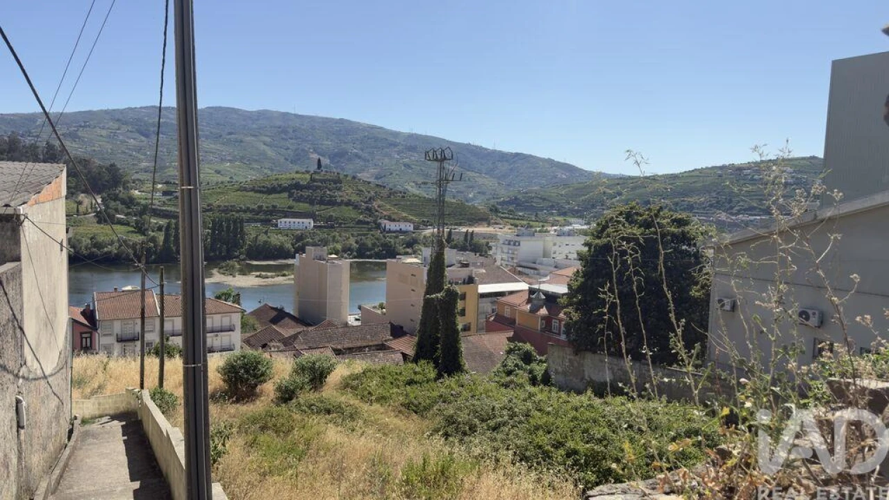 Moradia para Venda em Peso da Régua e Godim Foto 12