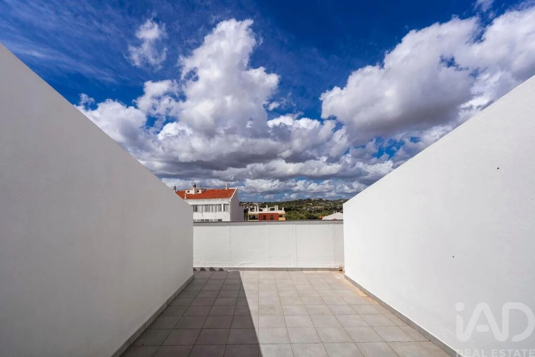 Apartamento T3 para Venda em São Brás de Alportel Foto 38