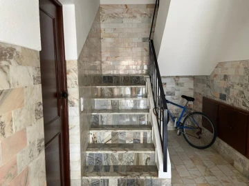 Apartamento T1 para Venda em Lagos (São Sebastião e Santa Maria)