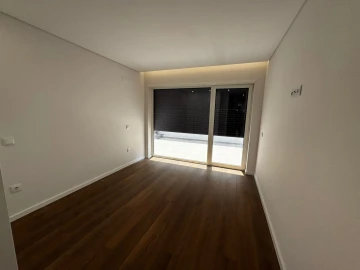 Moradia T3 para Venda em Aldão