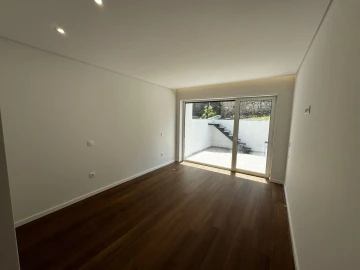 Moradia T3 para Venda em Aldão