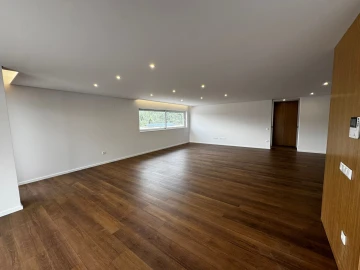 Moradia T3 para Venda em Aldão
