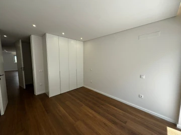 Moradia T3 para Venda em Aldão