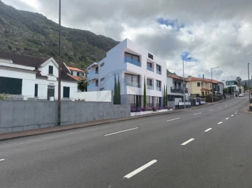 Apartamento para Venda em Machico