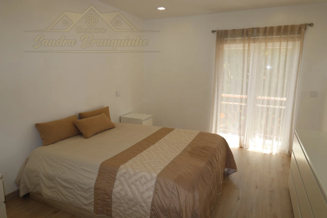 Apartamento T2 para Venda em Santa Maria, São Pedro e Matacães Foto 6