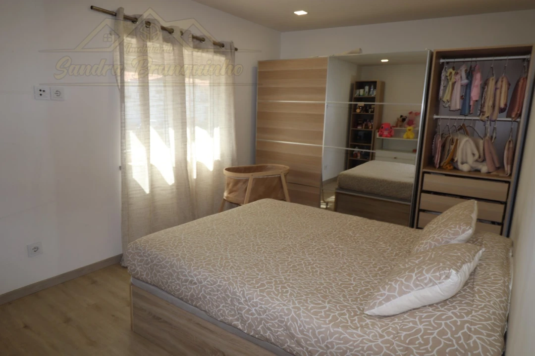 Apartamento T2 para Venda em Santa Maria, São Pedro e Matacães Foto 9