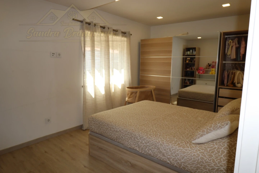 Apartamento T2 para Venda em Santa Maria, São Pedro e Matacães Foto 11
