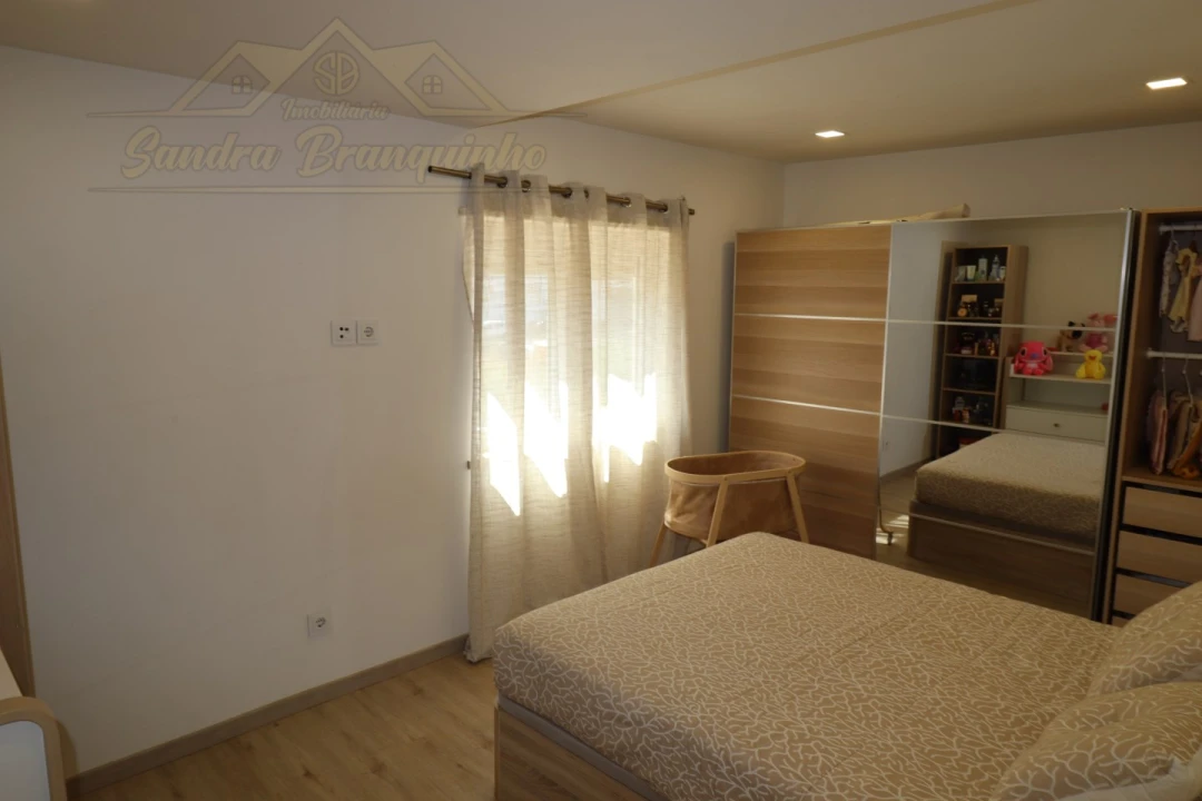 Apartamento T2 para Venda em Santa Maria, São Pedro e Matacães Foto 12
