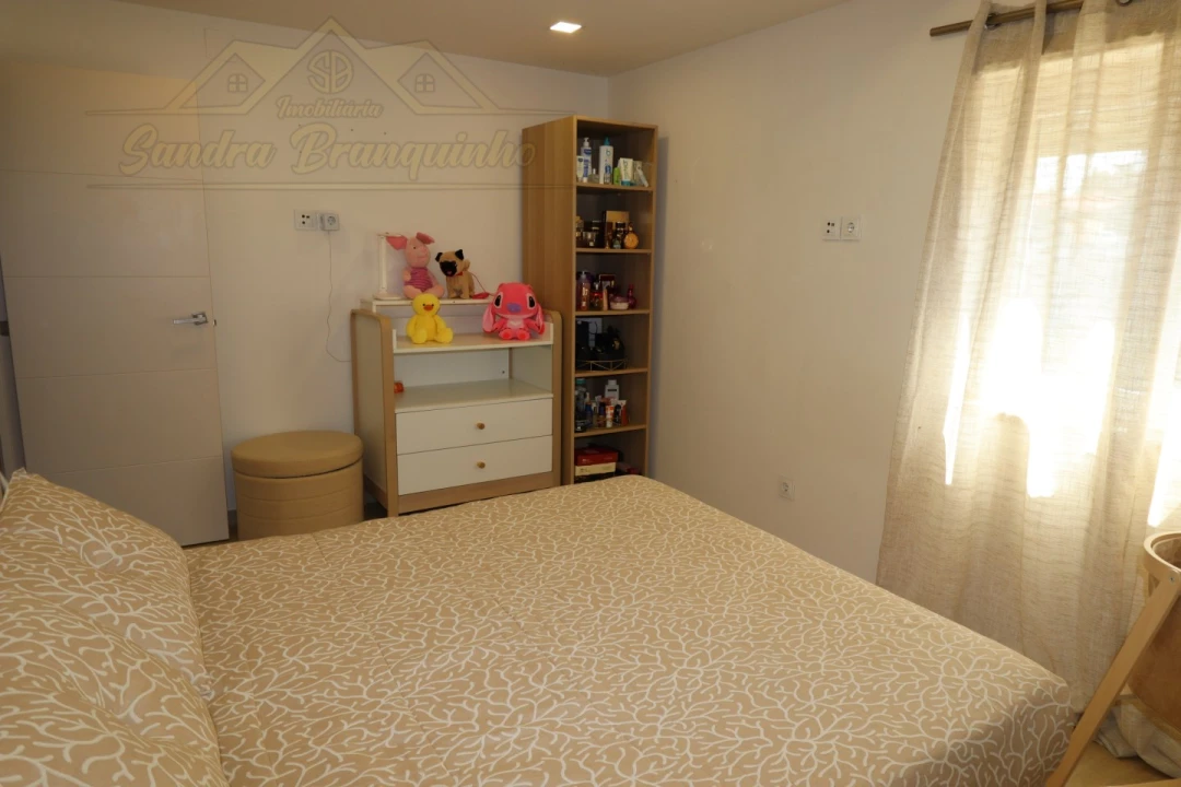 Apartamento T2 para Venda em Santa Maria, São Pedro e Matacães Foto 13