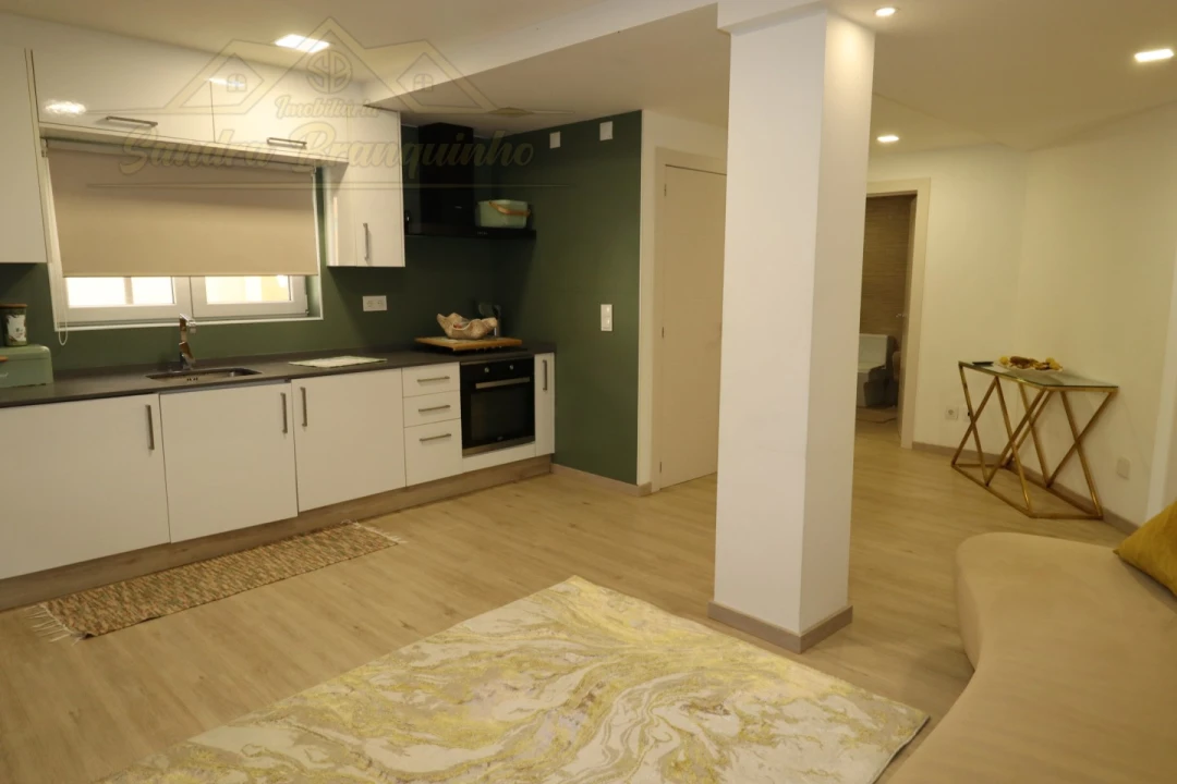 Apartamento T2 para Venda em Santa Maria, São Pedro e Matacães Foto 28