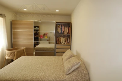Apartamento T2 para Venda em Santa Maria, São Pedro e Matacães