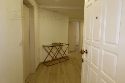 Apartamento T2 para Venda em Santa Maria, São Pedro e Matacães
