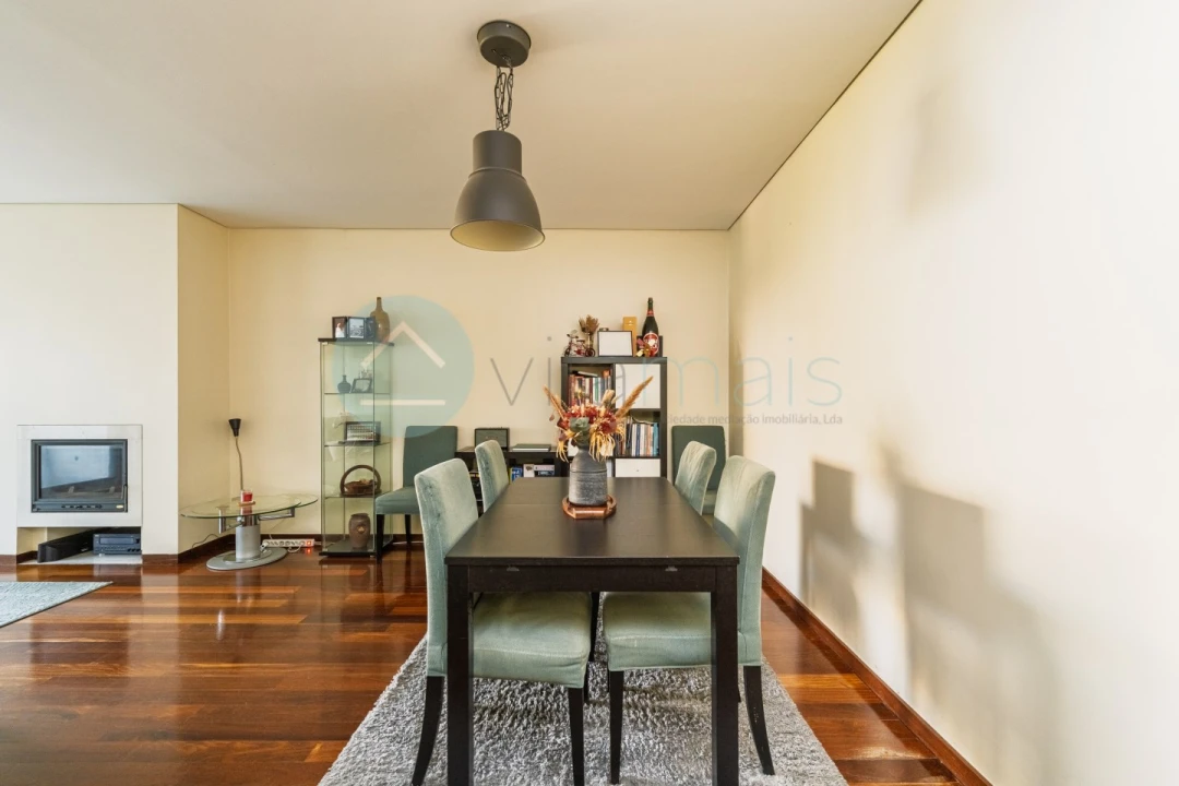 Apartamento T2 para Venda em Paranhos Foto 2