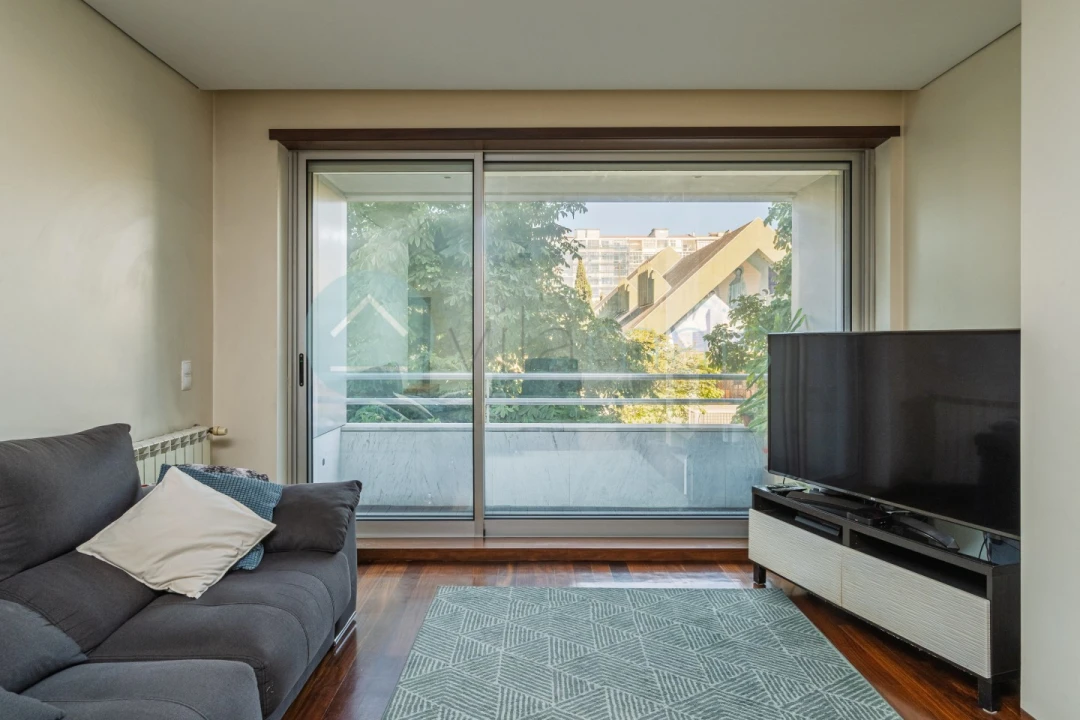 Apartamento T2 para Venda em Paranhos Foto 5
