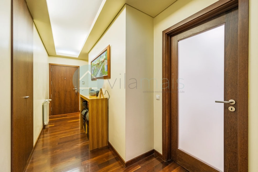 Apartamento T2 para Venda em Paranhos Foto 9