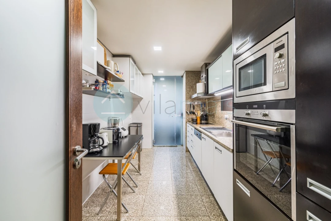 Apartamento T2 para Venda em Paranhos Foto 11