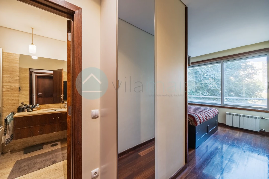 Apartamento T2 para Venda em Paranhos Foto 19
