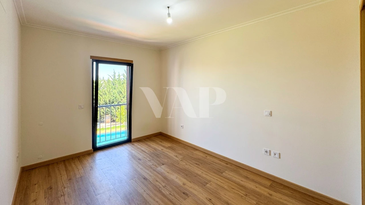 Moradia T3 para Venda em Albufeira e Olhos de Água Foto 19