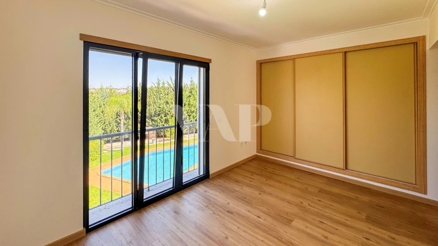 Moradia T3 para Venda em Albufeira e Olhos de Água Foto 5