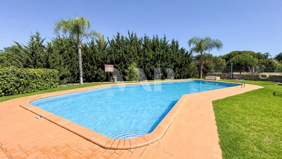 Moradia T3 para Venda em Albufeira e Olhos de Água Foto 11