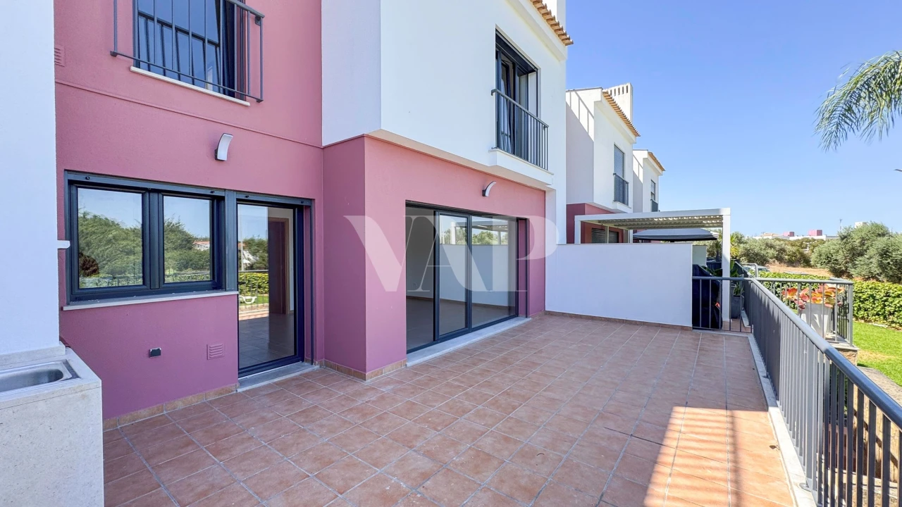 Moradia T3 para Venda em Albufeira e Olhos de Água Foto 10