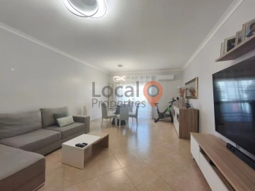 Apartamento T3 para Venda em Lagos (São Sebastião e Santa Maria)