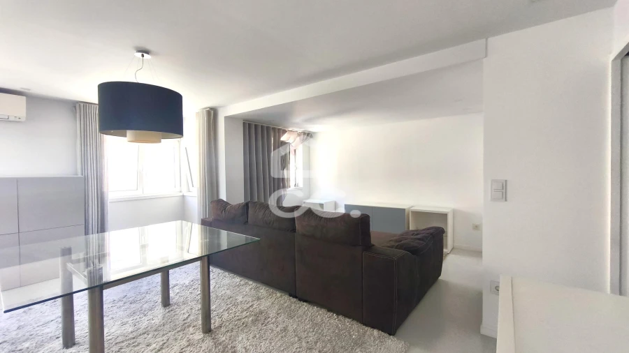Apartamento T2 para Venda em Oliveira, São Paio e São Sebastião Foto 4
