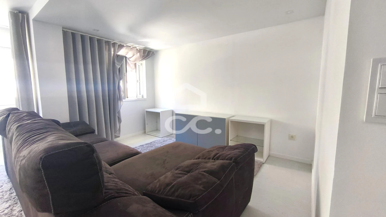 Apartamento T2 para Venda em Oliveira, São Paio e São Sebastião Foto 5