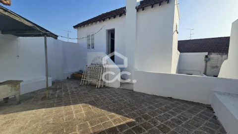 Moradia T4 para Venda em Beja (Santiago Maior e São João Baptista)