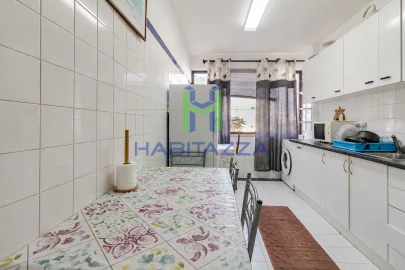 Apartamento T3 para Venda em Lagos (São Sebastião e Santa Maria)