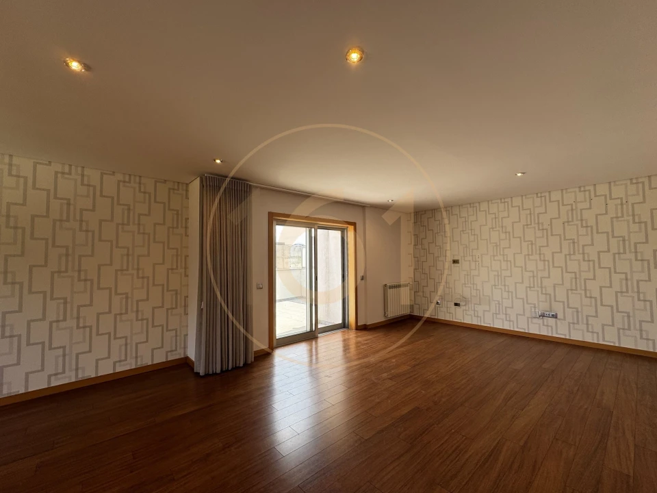 Apartamento T4 para Venda em Matosinhos e Leça da Palmeira Foto 3