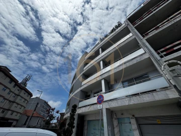 Apartamento T4 para Venda em Matosinhos e Leça da Palmeira