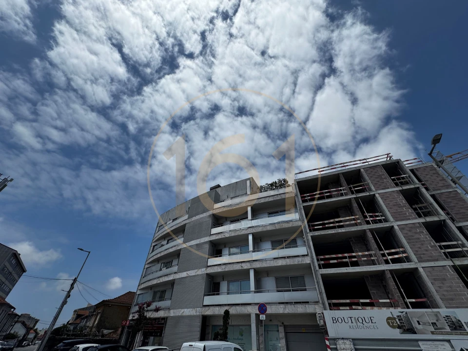 Apartamento T4 para Venda em Matosinhos e Leça da Palmeira Foto 1