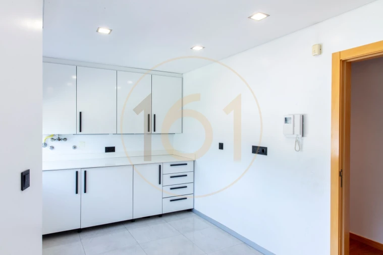 Apartamento T3 para Venda em Matosinhos e Leça da Palmeira Foto 10