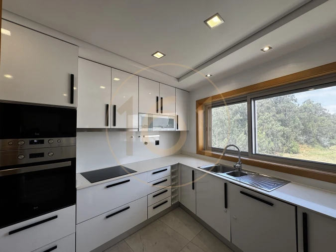 Apartamento T4 para Venda em Matosinhos e Leça da Palmeira Foto 6