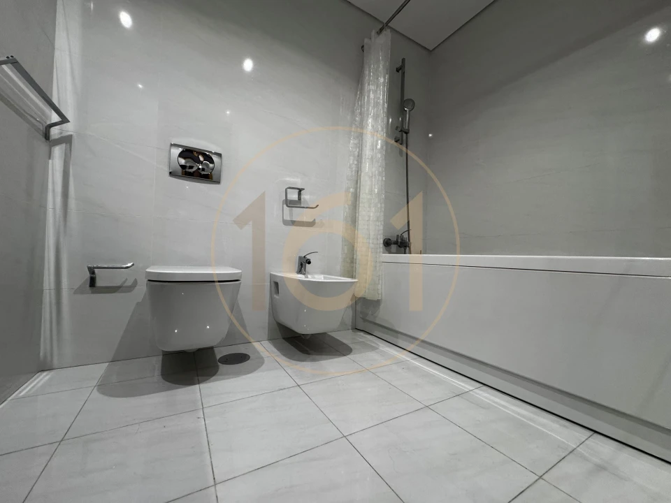 Apartamento T4 para Venda em Matosinhos e Leça da Palmeira Foto 16