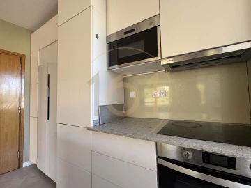 Apartamento T3 para Venda em Aldoar, Foz do Douro e Nevogilde