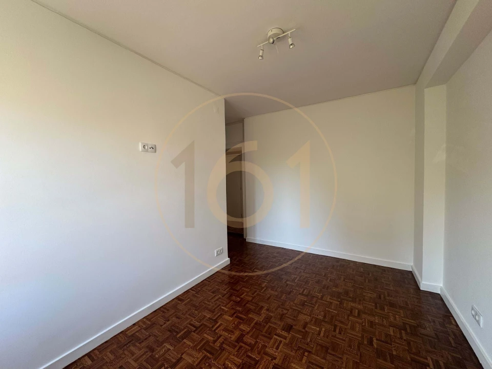 Apartamento T3 para Venda em Aldoar, Foz do Douro e Nevogilde Foto 20