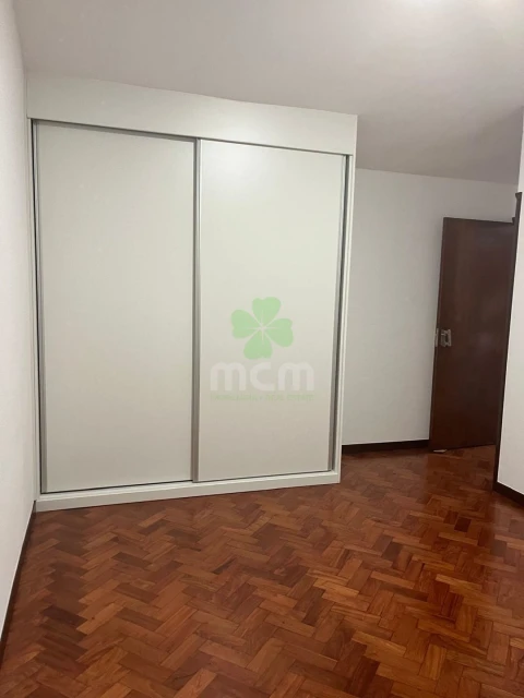 Apartamento T2 para Venda em Funchal (Se)