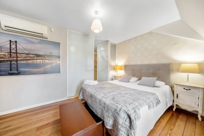 Apartamento T2 para Venda em Santa Maria Maior