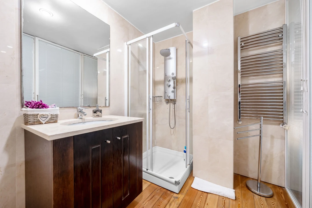 Apartamento T2 para Venda em Santa Maria Maior Foto 22
