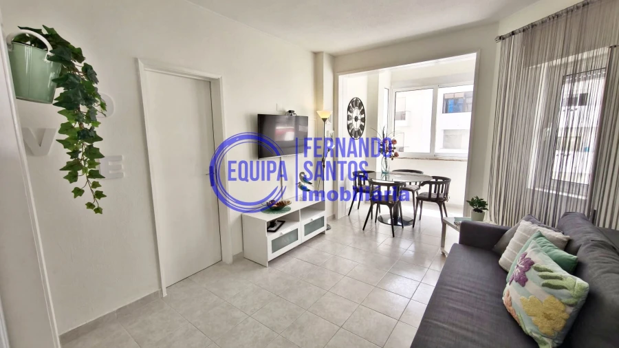 Apartamento T1 para Venda em Armação de Pera Foto 3