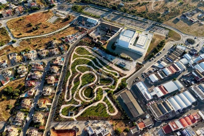 Moradia T3 para Venda em Estômbar e Parchal