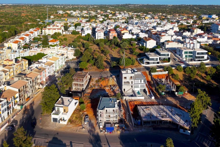 Moradia T3 para Venda em Estômbar e Parchal Foto 34
