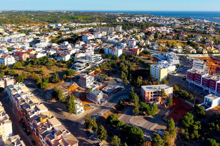 Moradia T3 para Venda em Estômbar e Parchal Foto 32