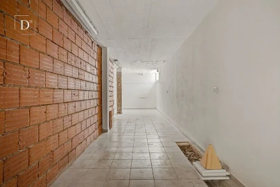 Moradia T4 para Venda em Albufeira e Olhos de Água