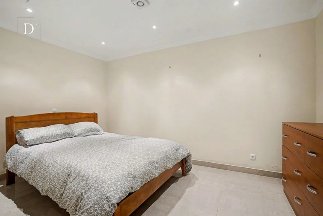 Moradia T4 para Venda em Albufeira e Olhos de Água Foto 39